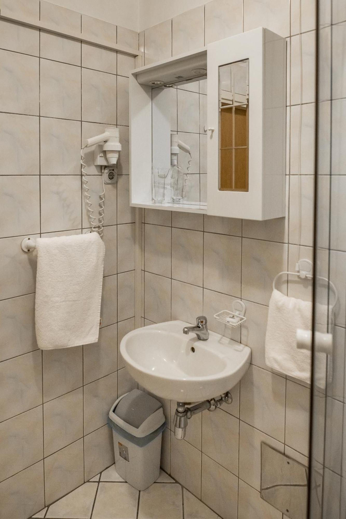 Hotel Carlstadt Karlovac Pokoj fotografie