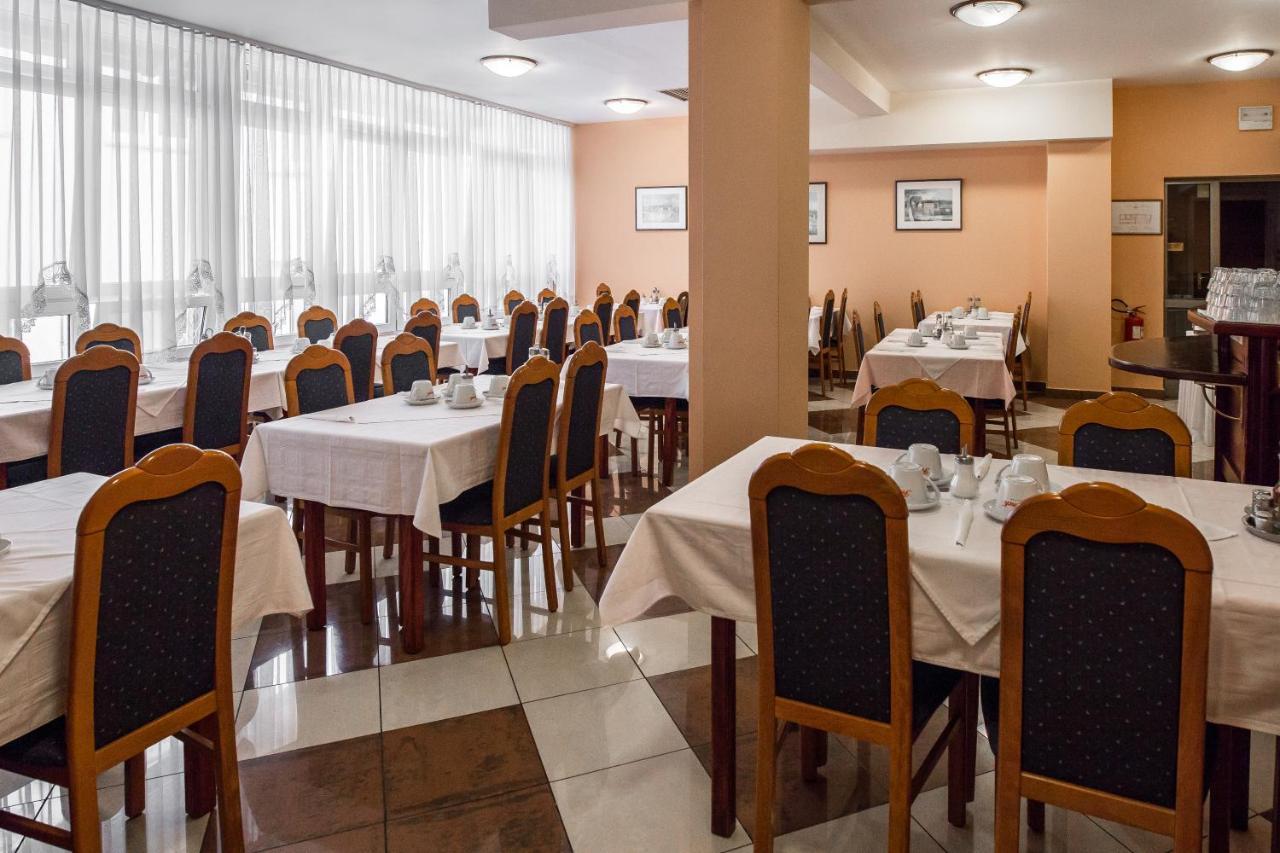 Hotel Carlstadt Karlovac Exteriér fotografie