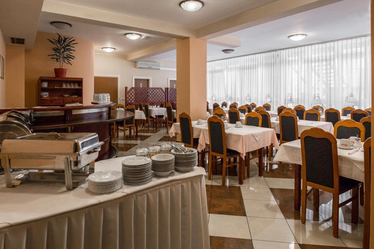 Hotel Carlstadt Karlovac Exteriér fotografie